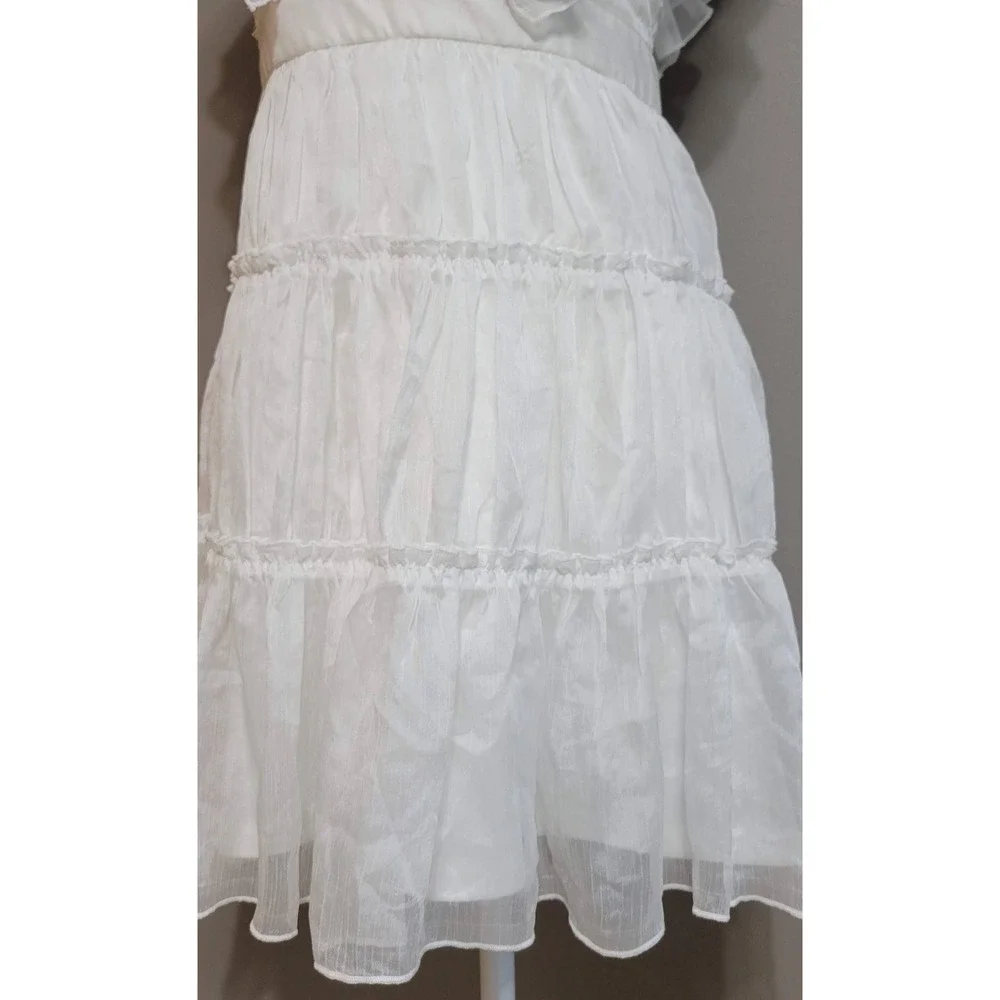 Lena white ruffle